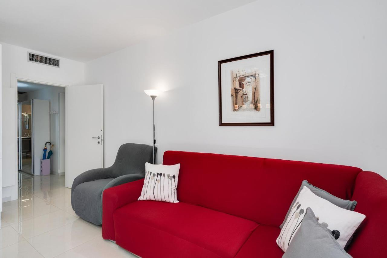Sanremo Flat With Private Parking And Netflix Leilighet Eksteriør bilde